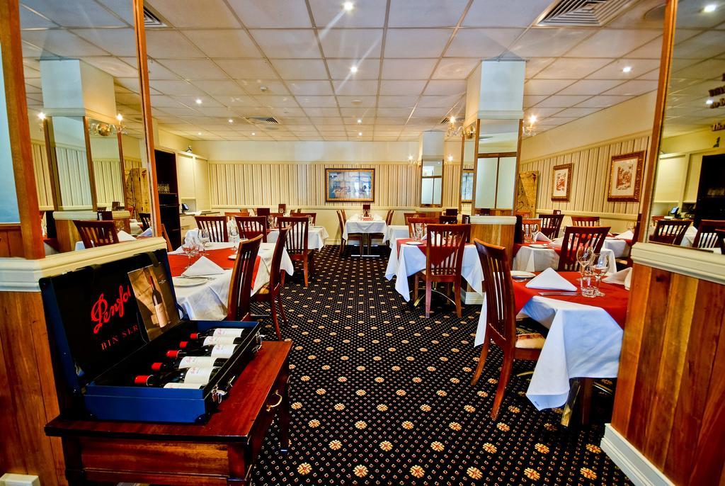 Redearth Boutique Hotel Mount Isa Kültér fotó